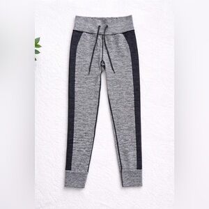 PINK Active Gray Black High Rise Leggings Size M Workout Yoga Athleisure